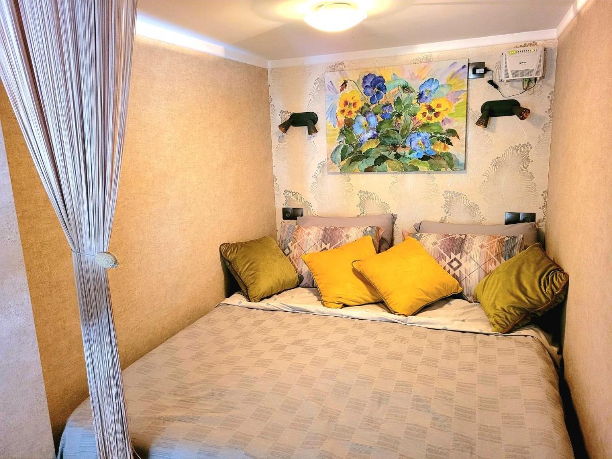Cozy 2 Levels On The First Line To The Sea Batumi