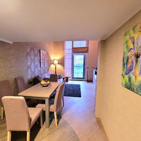 Cozy 2 Levels Apartment On The First Line To The Sea Batumi Zewnętrze zdjęcie