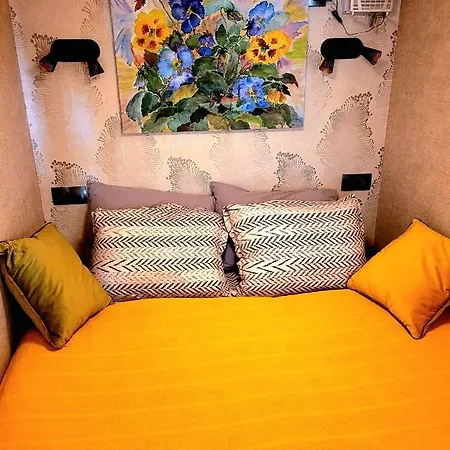 Cozy 2 Levels Apartment On The First Line To The Sea Batumi Zewnętrze zdjęcie