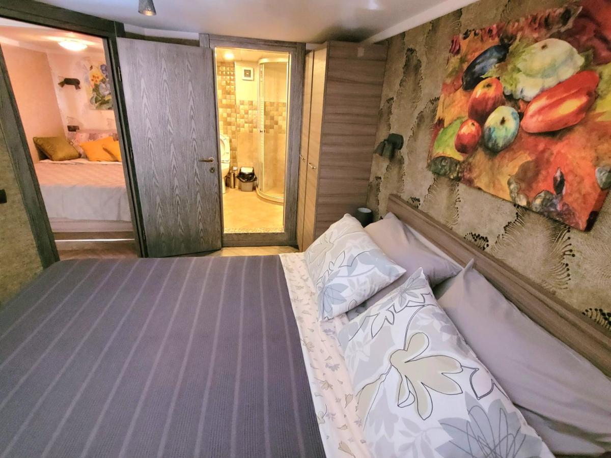 Cozy 2 Levels On The First Line To The Sea Apartment *